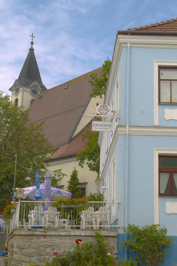 Kirchenwirt Inn Kreuzen (Upper Austria) Exterior photo
